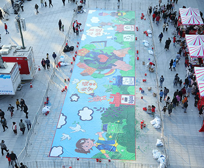 Largest waste sorting painting